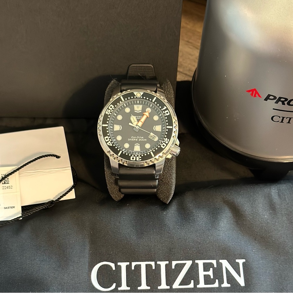 Citizen watch